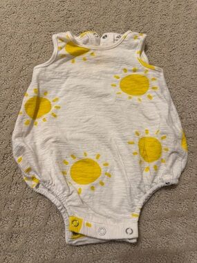 Oh Baby! White Infant Romper with Yellow Sun Prints